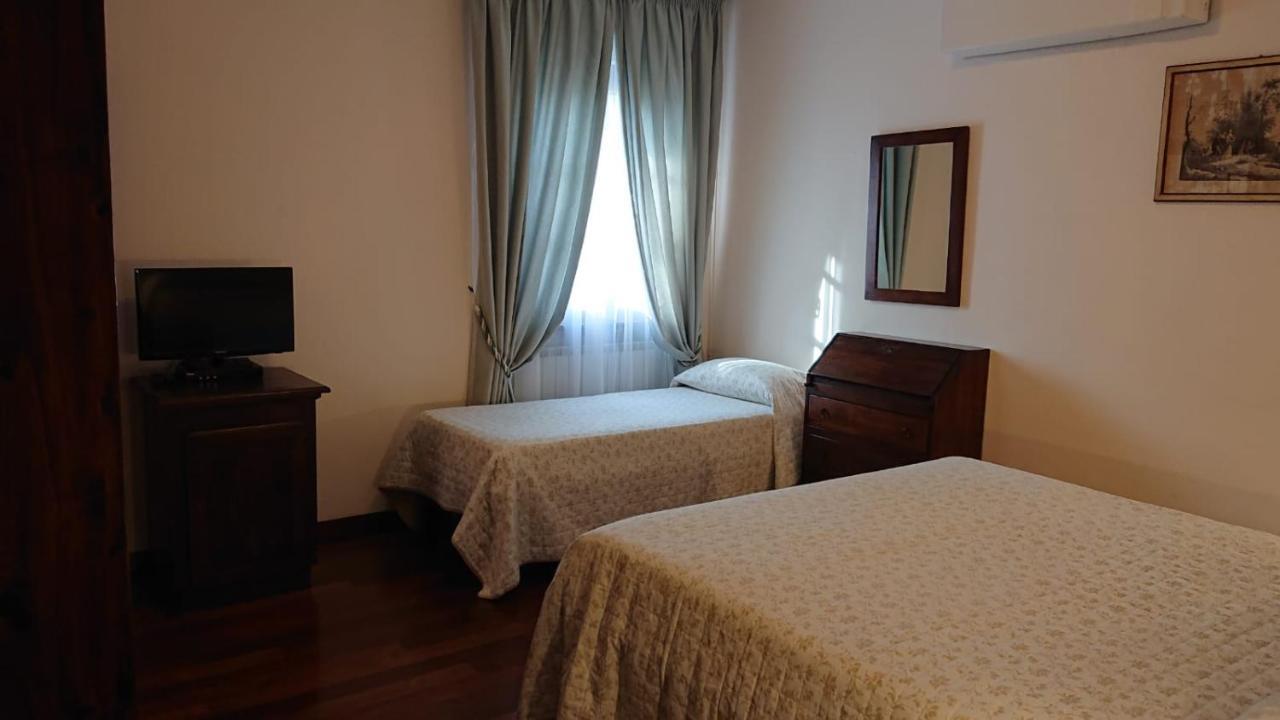 Agriturismo Le Anfore Sarteano Buitenkant foto